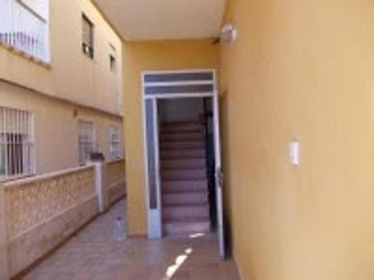 Piles - Apartment - Sleeps 7 - Parking - Seafront Bagian luar foto